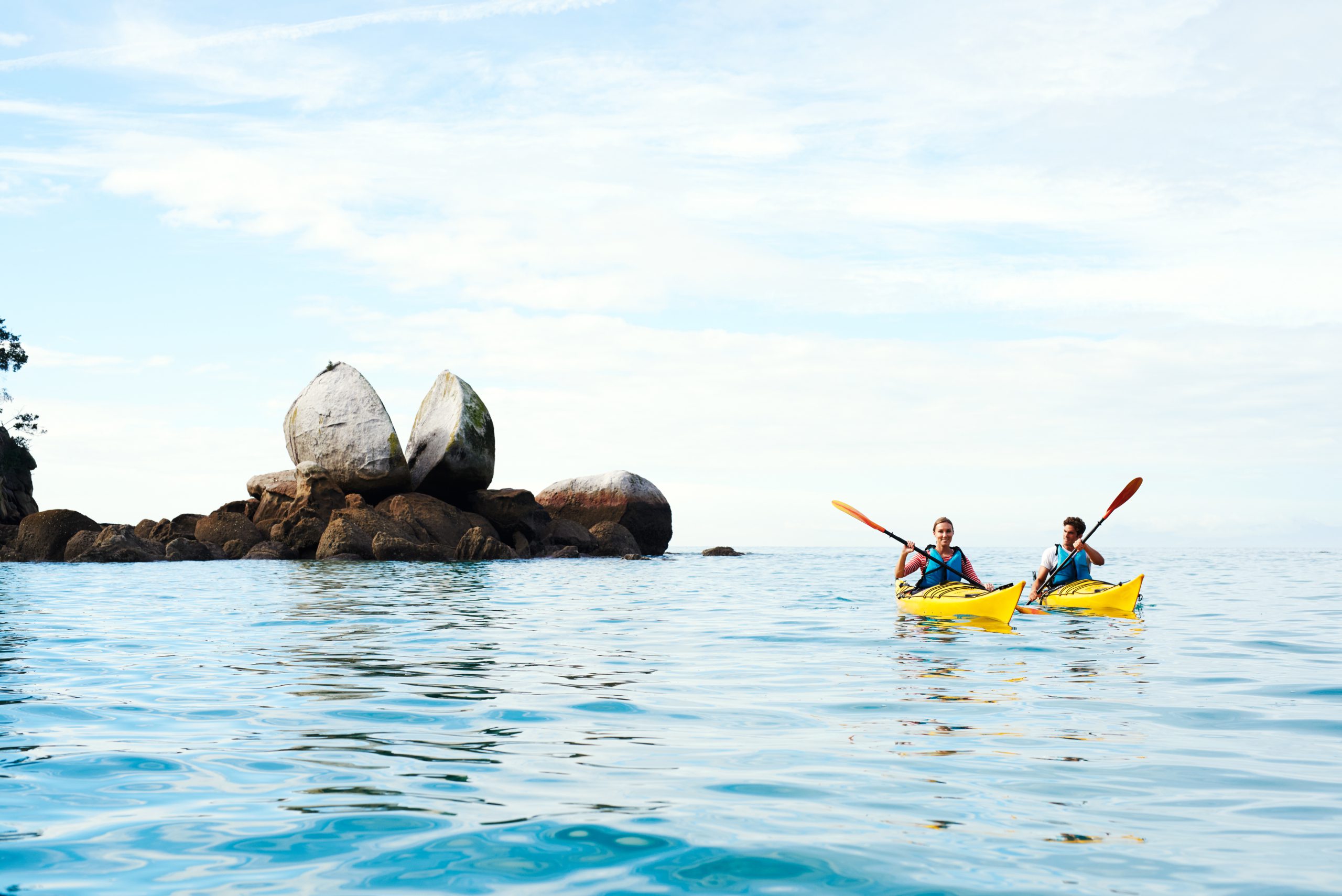 Kayak to Split Apple Rock